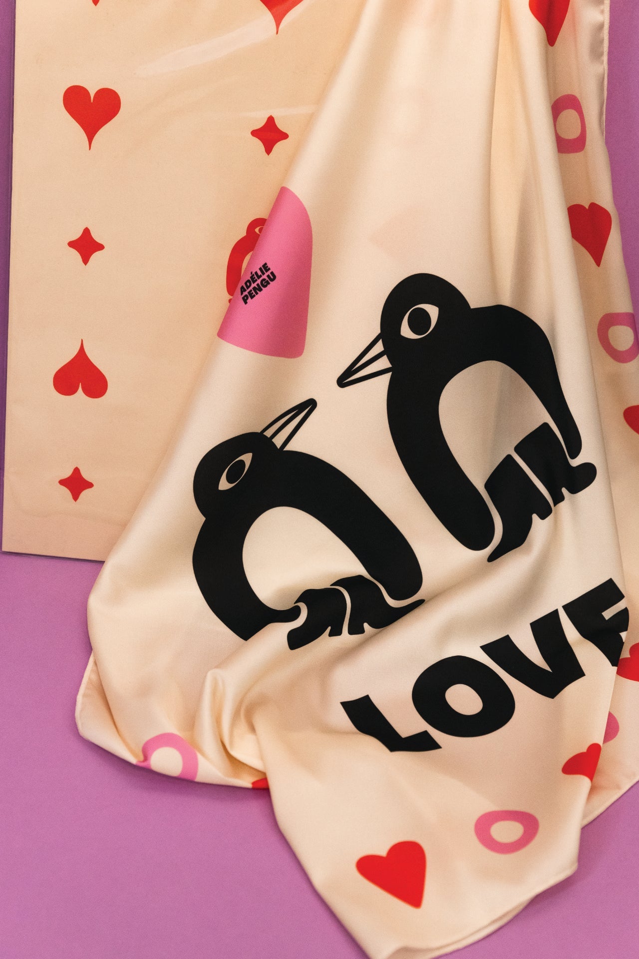Adelie Pengu - Raul Scarf Σατέν Μαντήλι Penguin Love 65x65cm