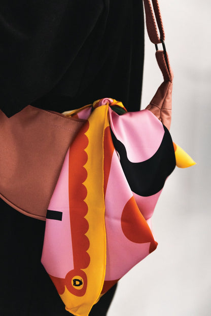 Adelie Pengu - Raul Scarf Σατέν Μαντήλι Horsy & Birdy 65x65cm
