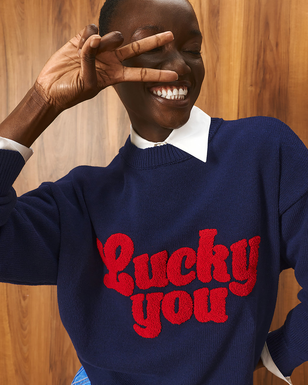 Tailor Made - Unisex Oversized Πλεκτό Πουλόβερ Navy Blue με Κέντημα “Lucky You”