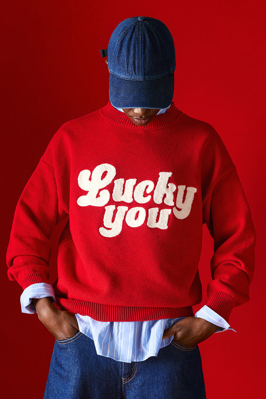 Tailor Made - Unisex Oversized Πλεκτό Πουλόβερ Κόκκινο με Κέντημα “Lucky You”