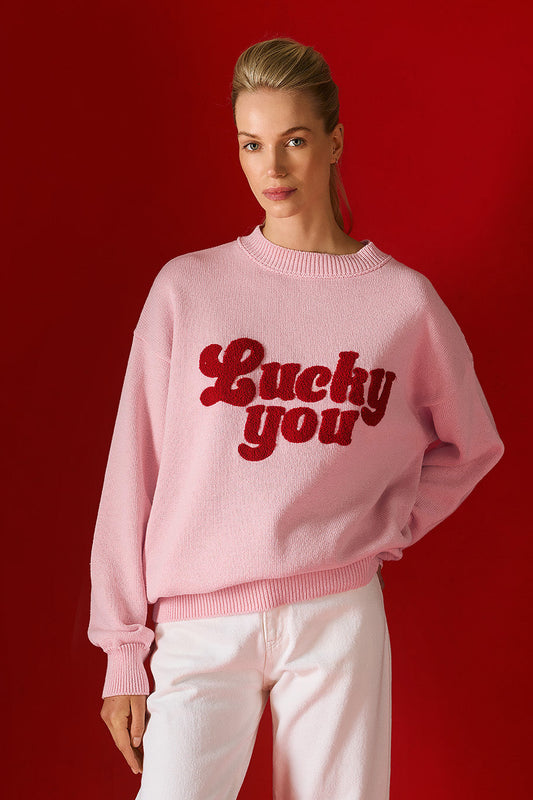 Tailor Made - Unisex Oversized Πλεκτό Πουλόβερ Ροζ με Κέντημα “Lucky You”