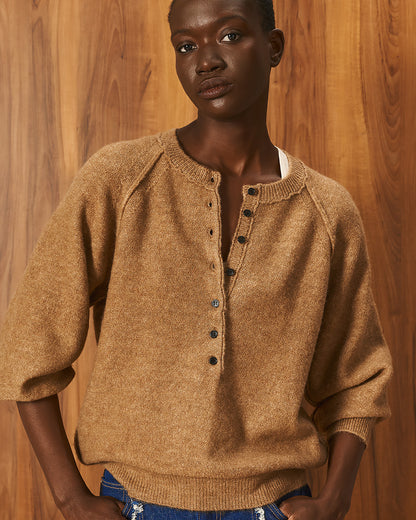 Tailor Made - Πλεκτό Πουλόβερ Camel Raglan με Πατιλέτα Κουμπιών