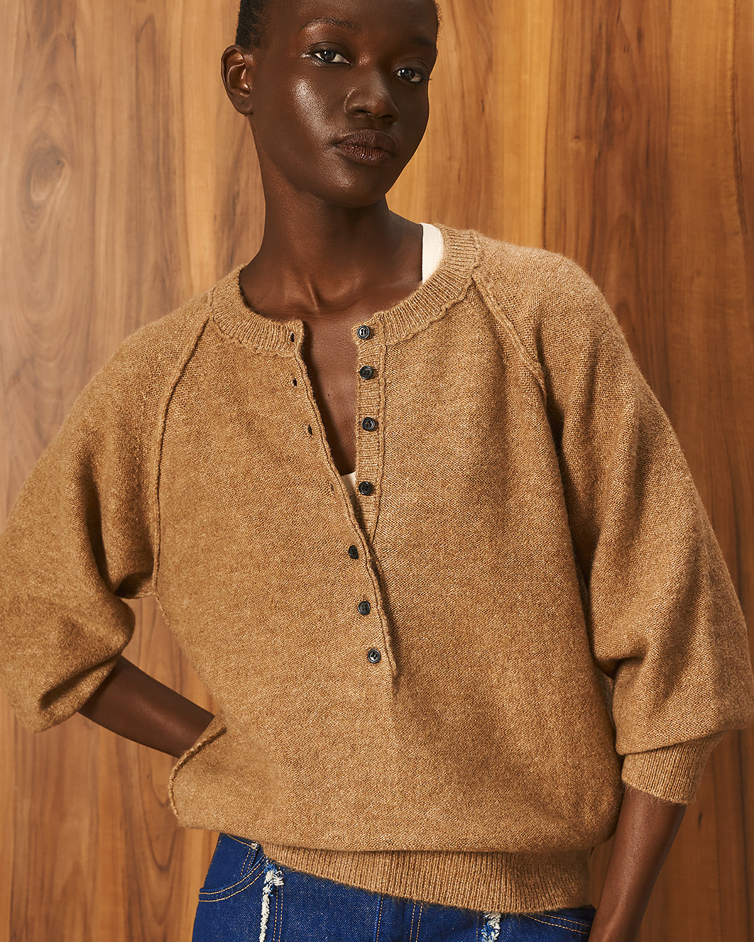 Tailor Made - Πλεκτό Πουλόβερ Camel Raglan με Πατιλέτα Κουμπιών