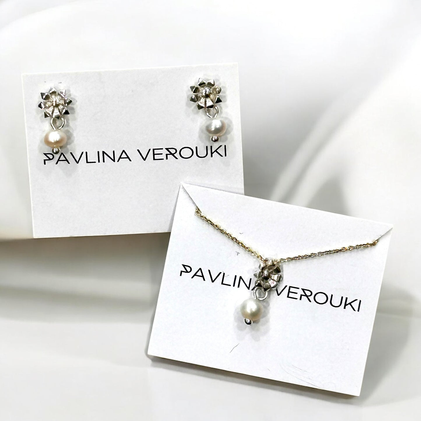 Pavlina Verouki - Flower Mini Ασημένιο Κολιέ Λουλούδι & Μαργαριτάρι Ασημί