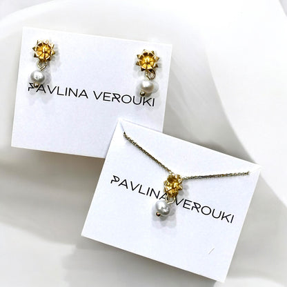 Pavlina Verouki - Flower Mini Ασημένια Σκουλαρίκια Λουλούδι & Μαργαριτάρι Χρυσό