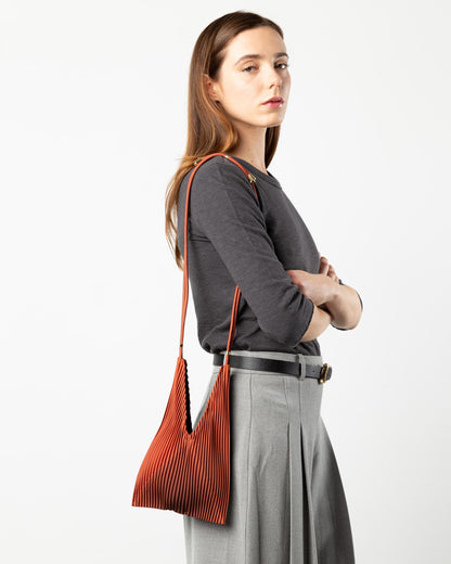 Multitudes - Τσάντα Baby Bag Πλισέ από Σατέν «Picante» 17x28 εκ.