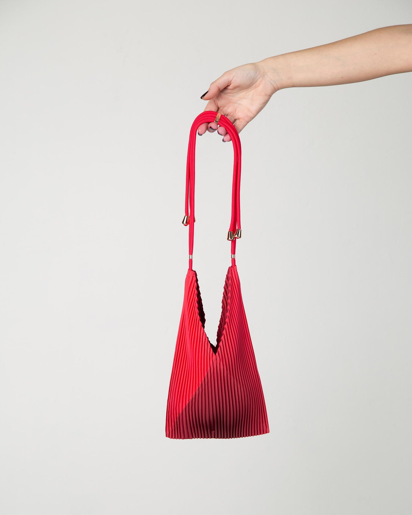 Multitudes - Τσάντα Baby Bag Πλισέ από Σατέν «Teaberry» 17x28 εκ.