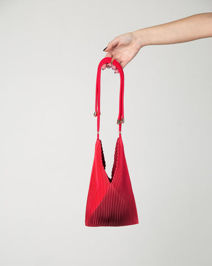 Multitudes - Τσάντα Baby Bag Πλισέ από Σατέν «Teaberry» 17x28 εκ.