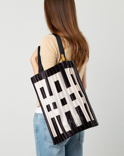 Multitudes - Τσάντα Tote Πλισέ από Σατέν «Mondello» 40x48 εκ.