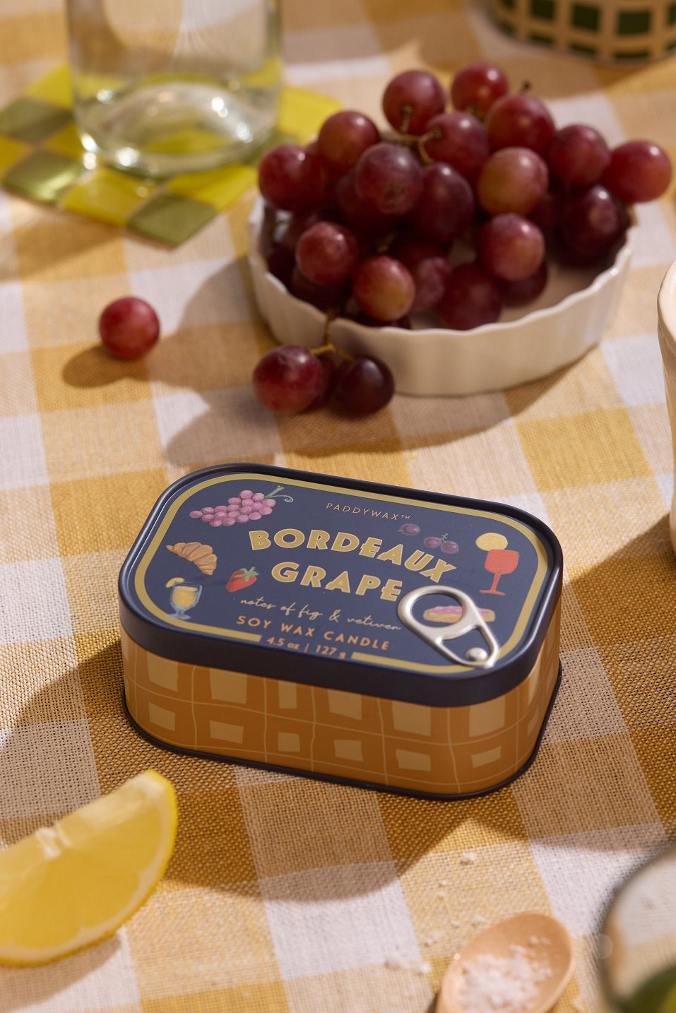 Paddywax Bistro Grapes - Φυτικό Κερί 127gr σε μεταλλικό δοχείο-κονσέρβα Bordeaux Grape