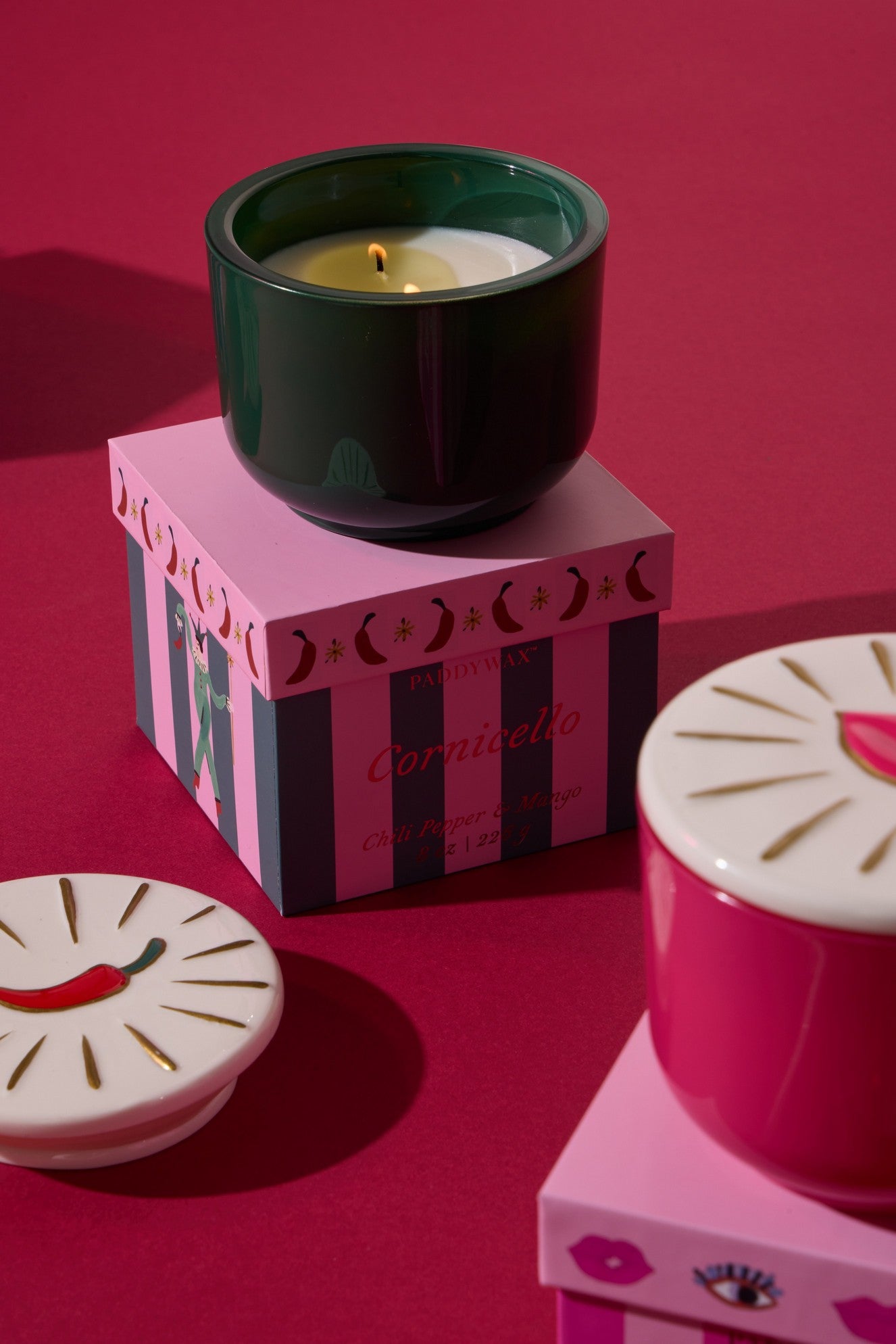 Paddywax Charmed Tabac & Pine - κερί σόγιας σε μαύρο γυάλινο δοχείο 226gr